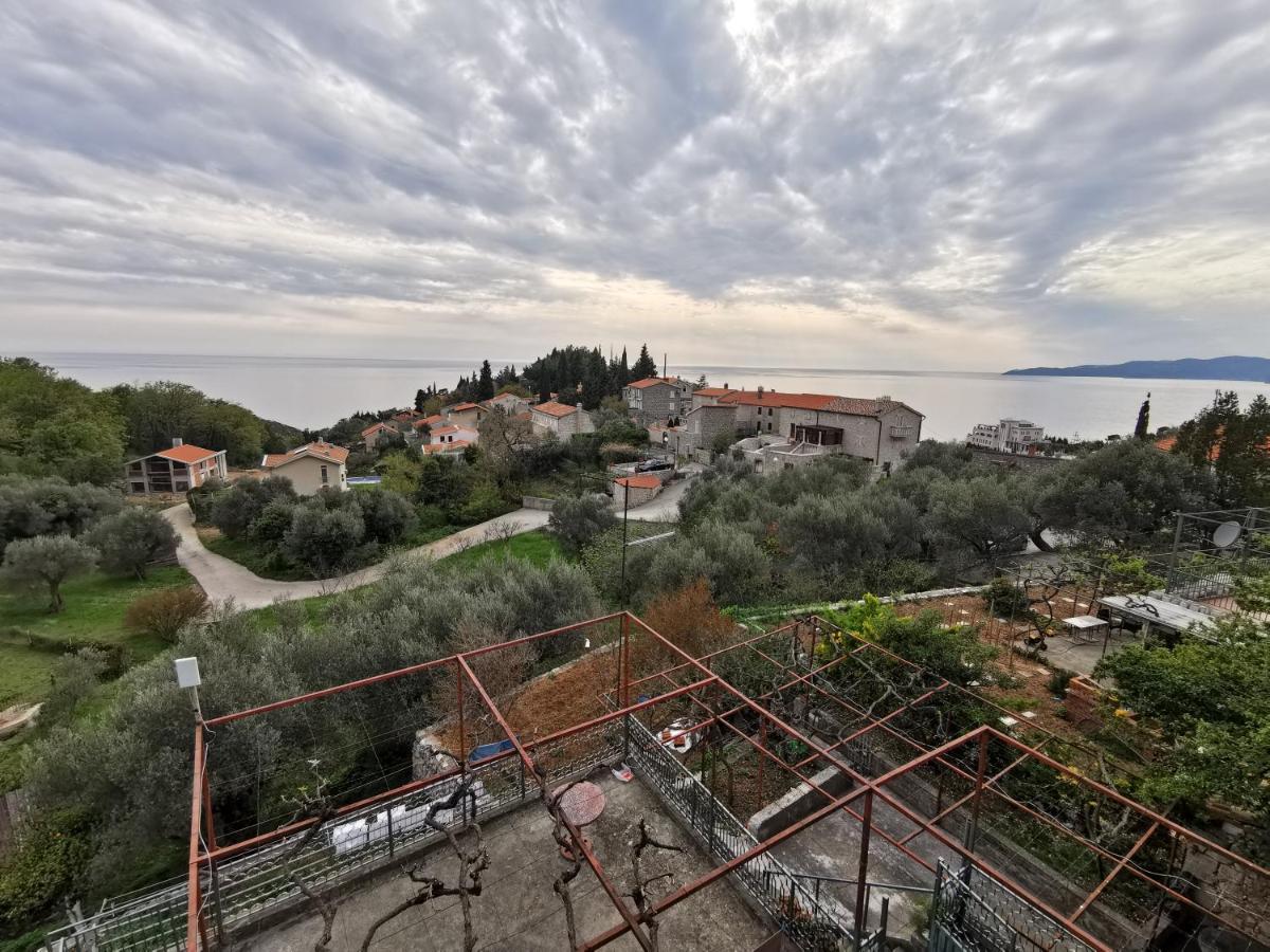 Apartments Djedovic 2 Petrovac Exterior foto
